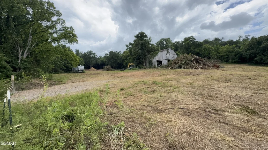 Photo of 415 W Highway 25 70