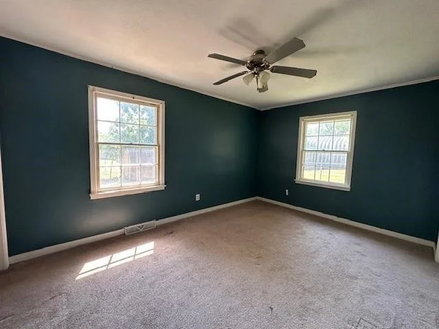 Photo of 70 RIVERSIDE DR