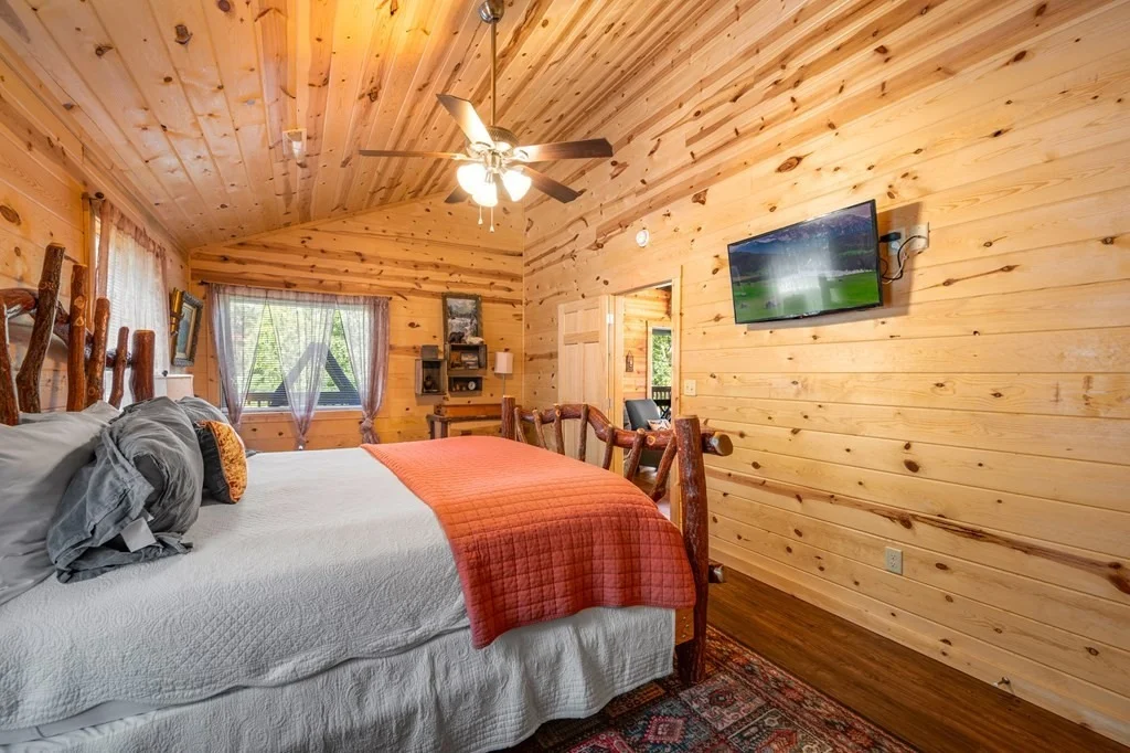 Photo of 426 Alpine Mountain Way