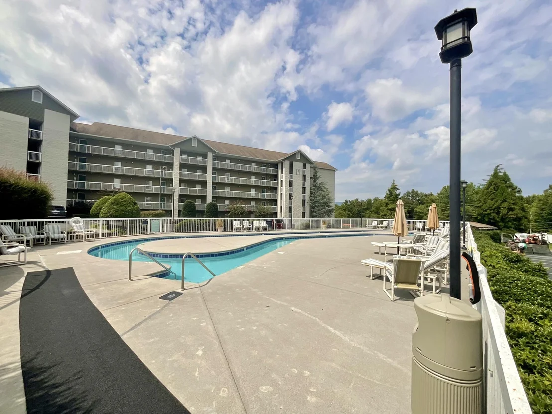 Photo of Unit 621 at 205 Ogle Drive