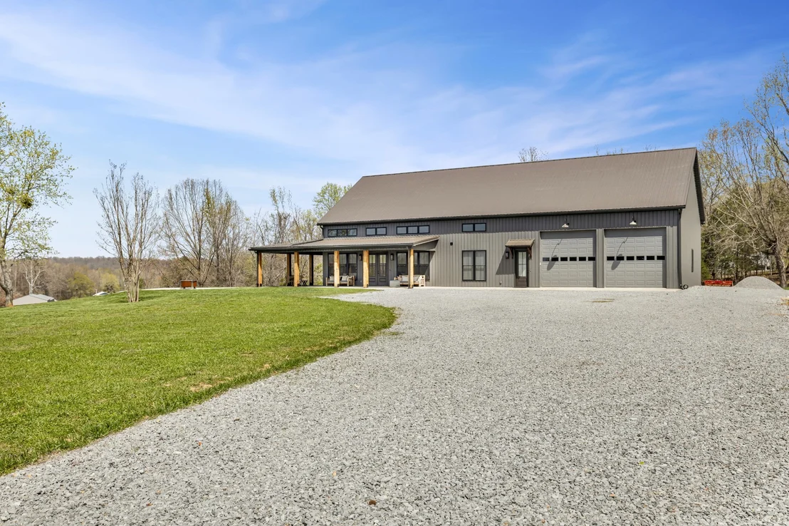 Photo of 156 Junction Dr