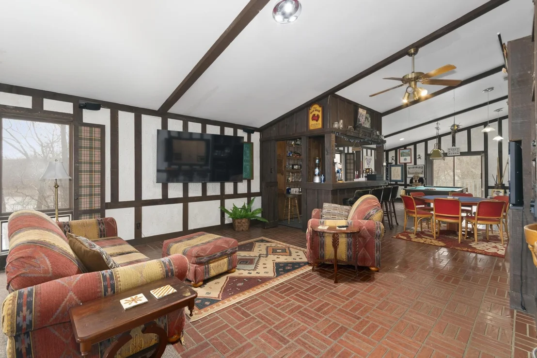 Photo of 68 Cardinal Cir