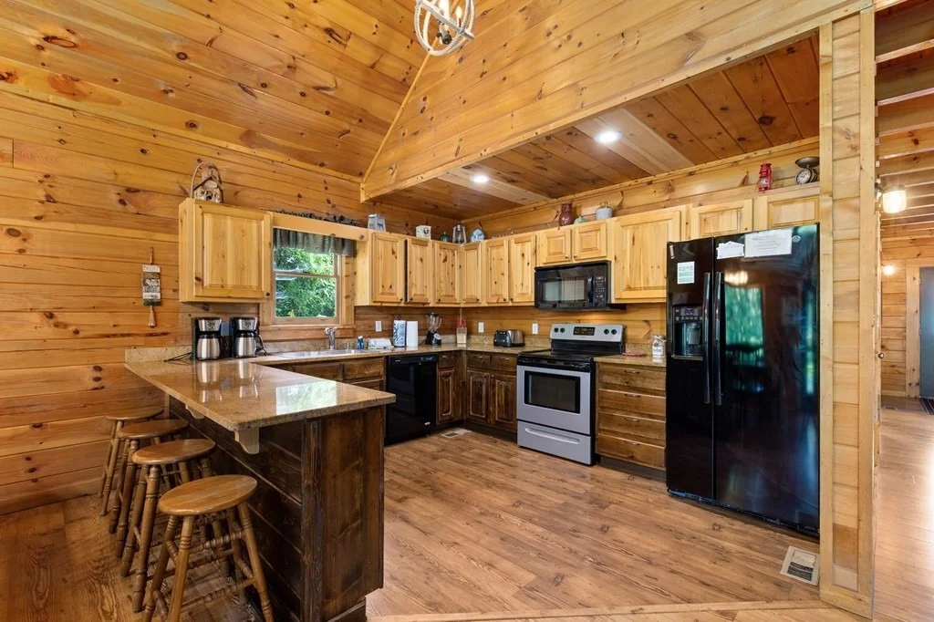 Photo of 1638 Little Cabin Loop