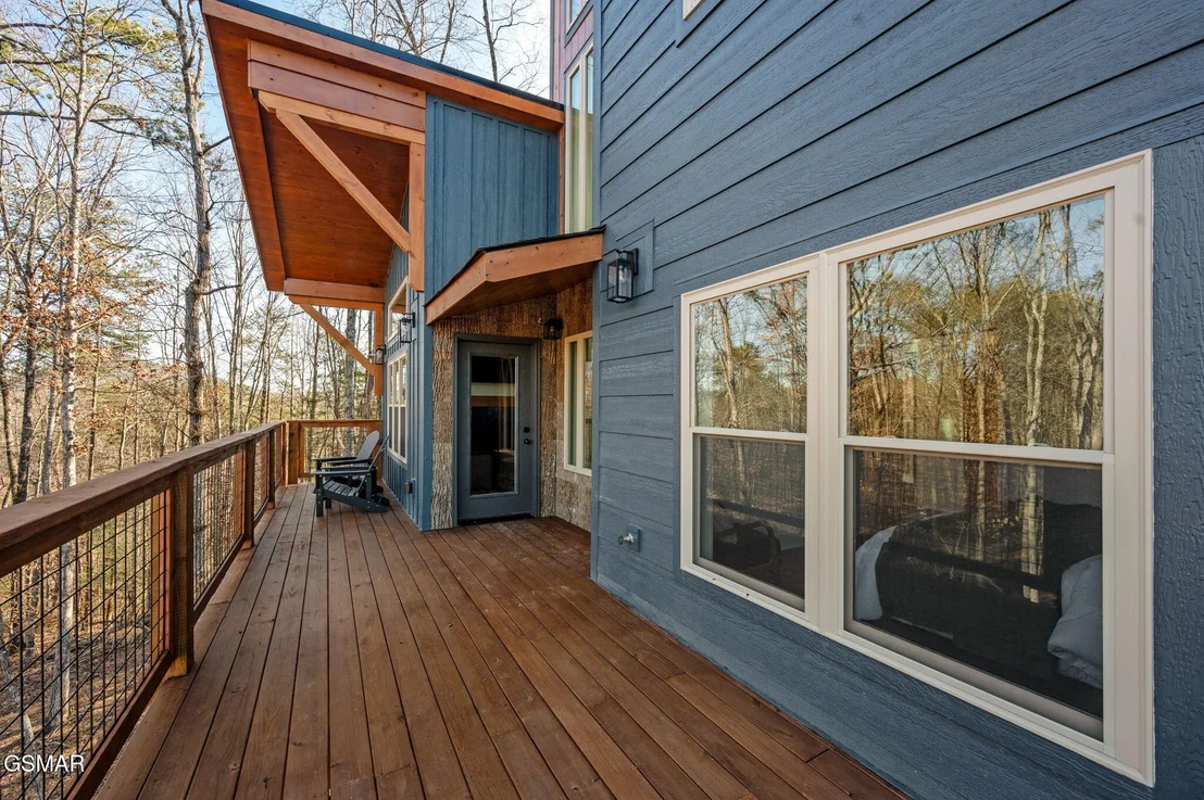 Photo of Unit 5 at 2385 Forge Hideaway Loop