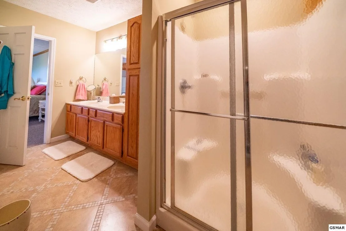 Photo of 1119 Gordon Way