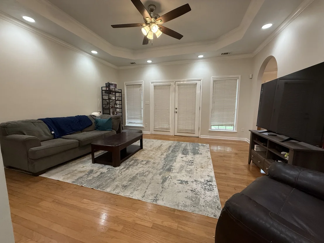 Photo of 126 Waldunn Cv