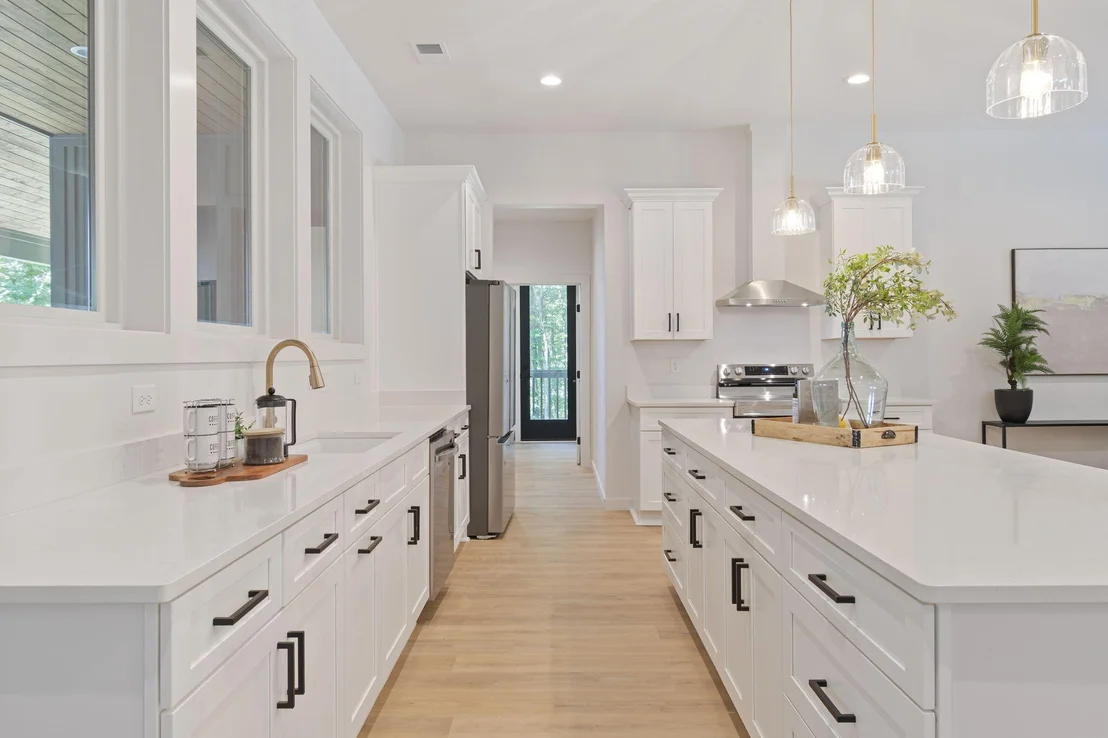 Photo of 824 Valley View Drive