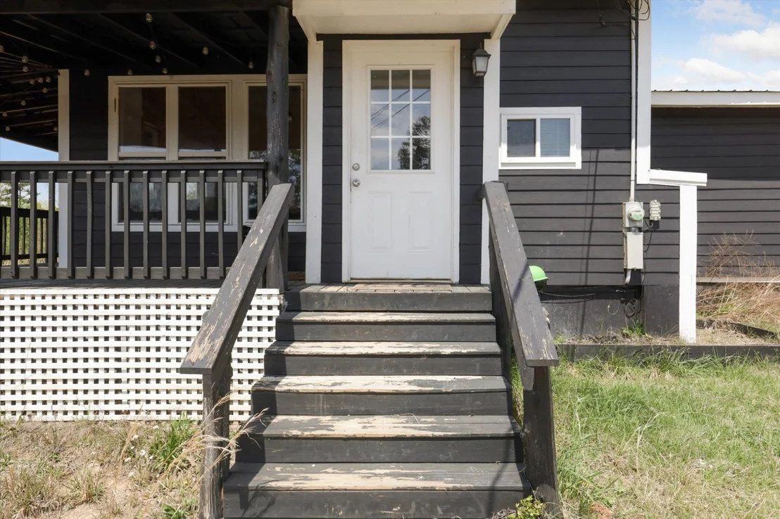 Photo of 320 Stewart Rd