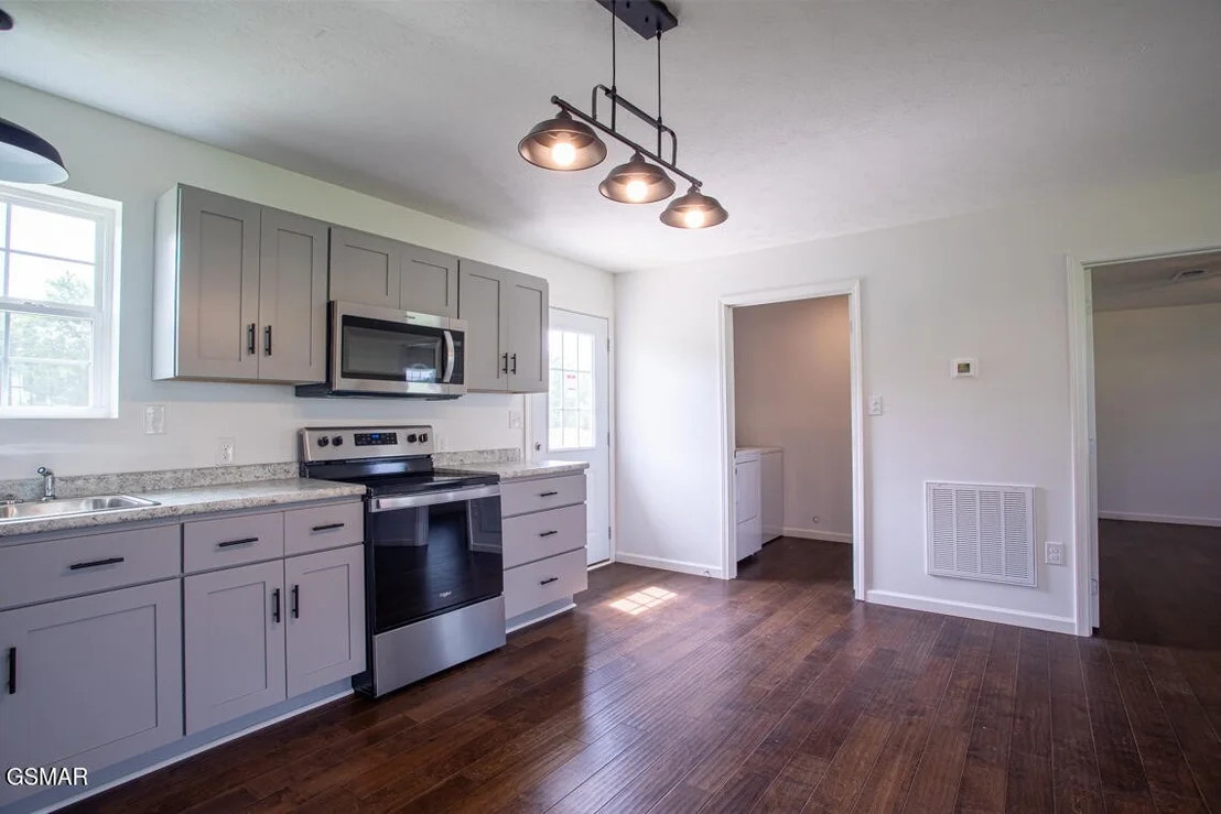 Photo of 322 Harrison Ferry Road