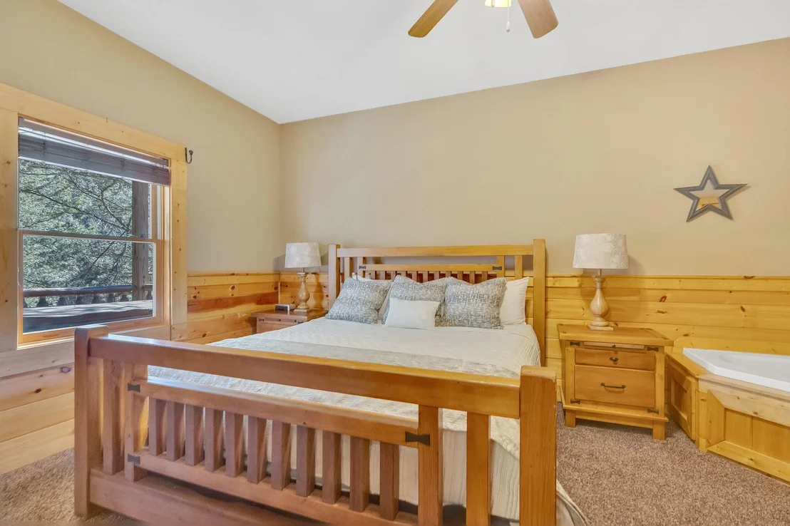 Photo of 2338 Waterfall Way