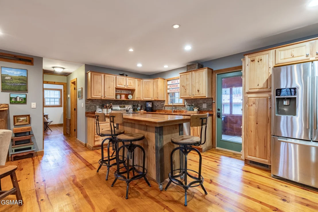 Photo of 818 Reagan Circle