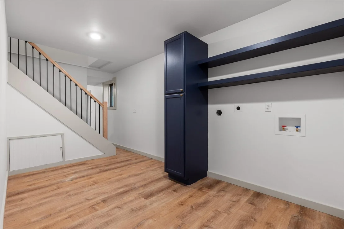 Photo of 142 Douglas Drive