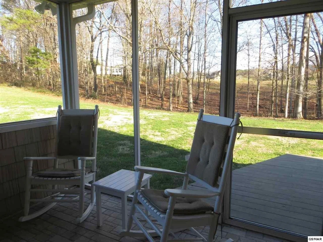 Photo of 1469 Robert Ridge