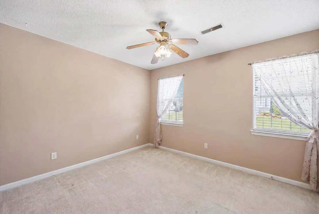 Photo of 7118 Hunter Forrest Drive