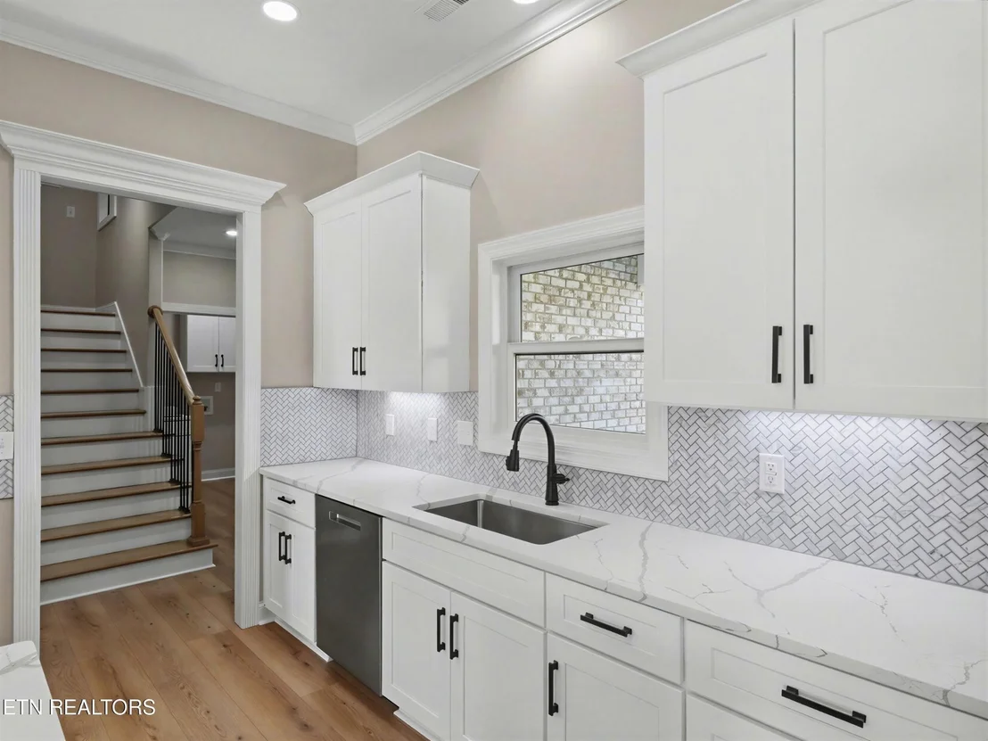Photo of 5918 John Drive