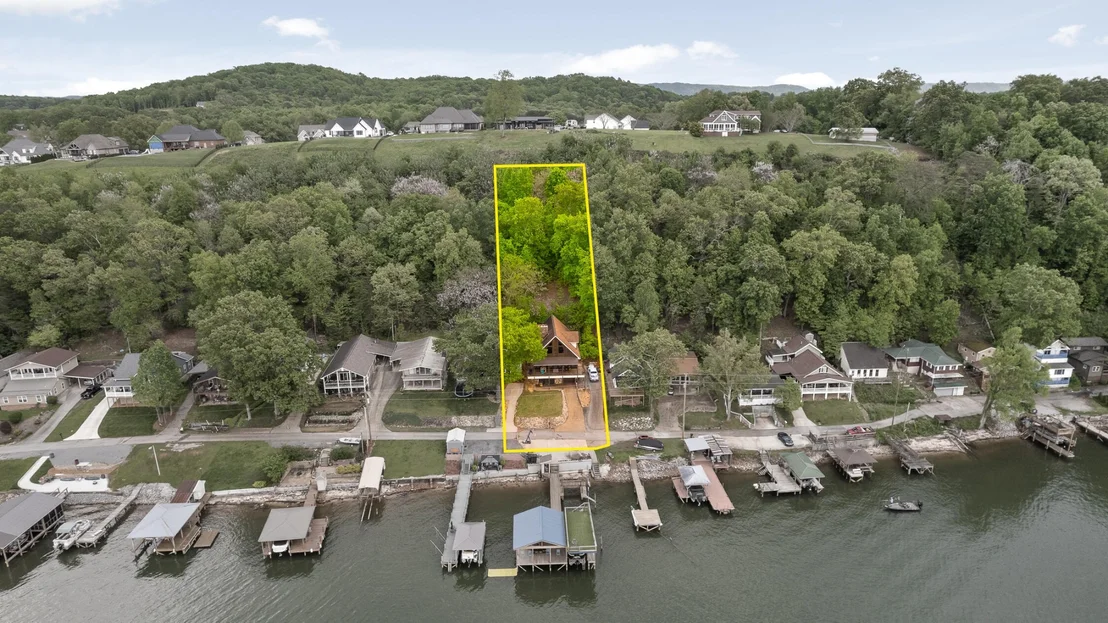 Photo of 6100 Lynn Road