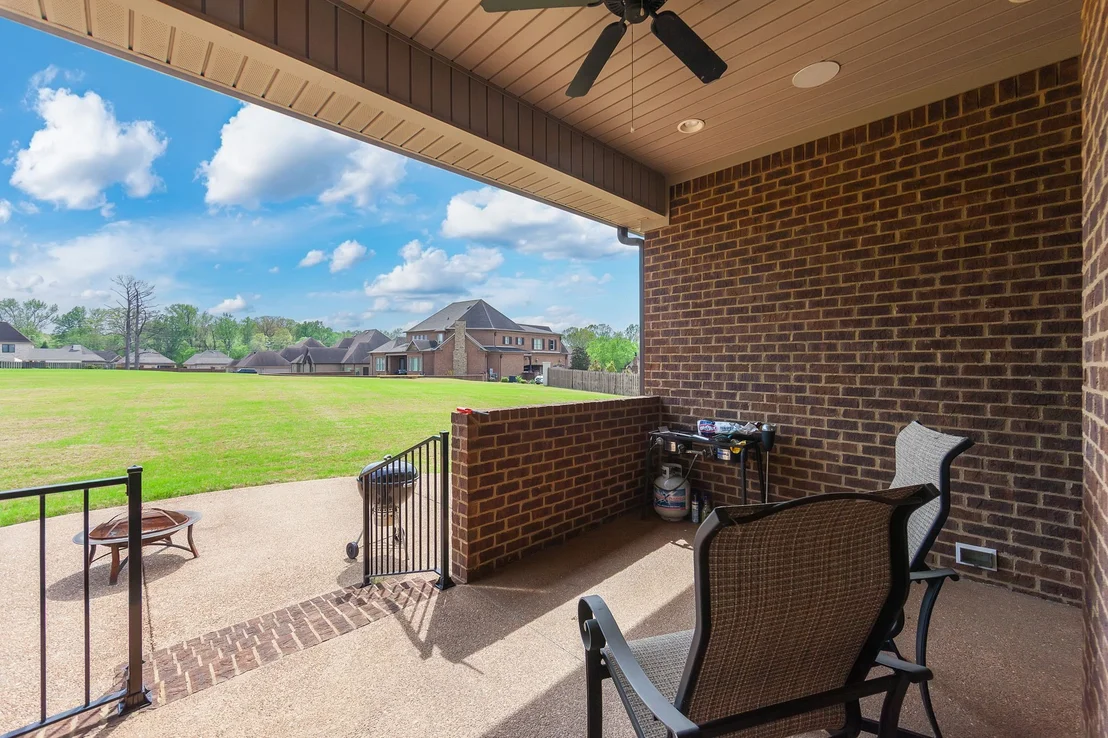 Photo of 22 Arbor Ridge Cv