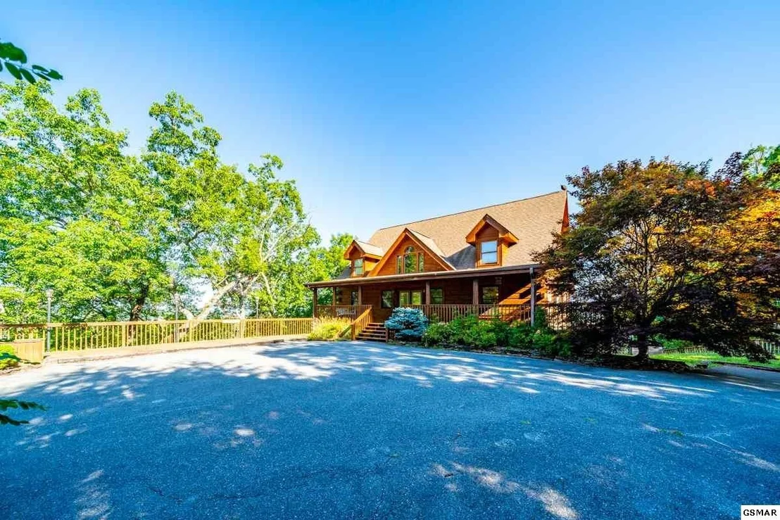 Photo of 1119 Gordon Way