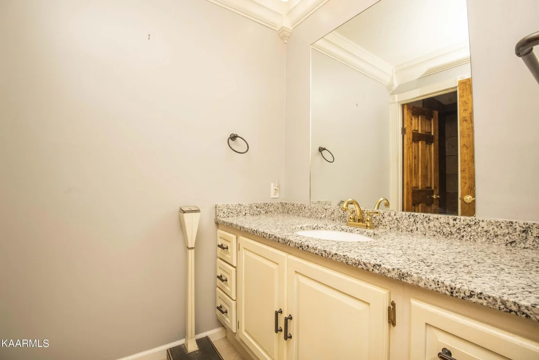 Photo of 333 Enchanted Forest Lane