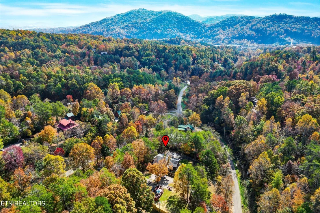 Photo of 2833 Longvale Lane