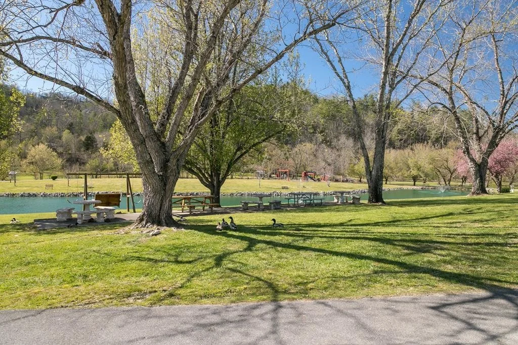 Photo of 830 Peacock Ridge Drive