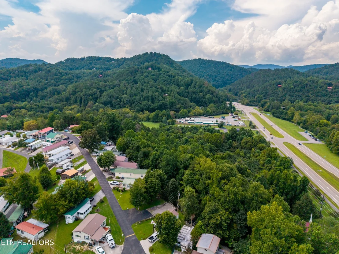 Photo of 449 Mountain Thrush Drive