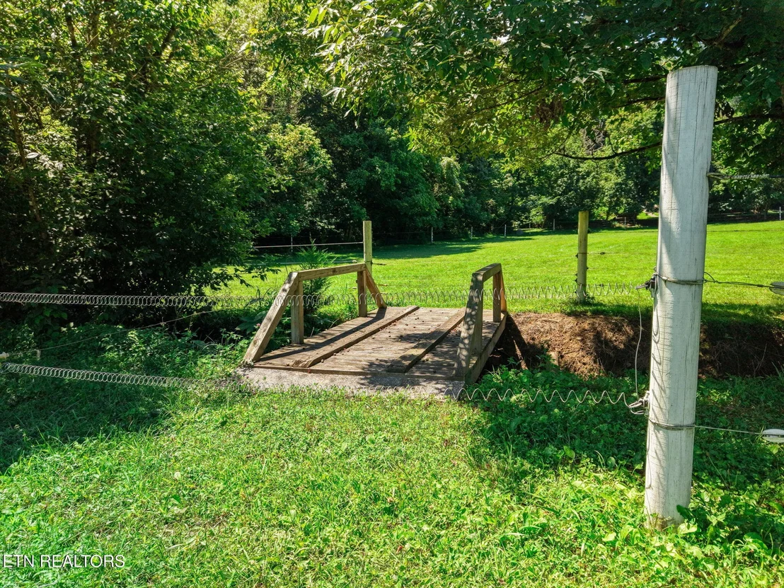Photo of 3000 Upper Caney Valley Rd