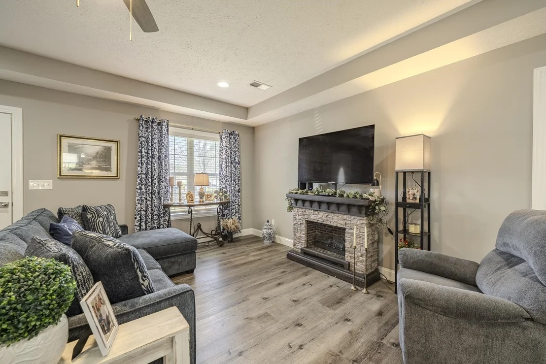 Photo of 50 PERRY PL