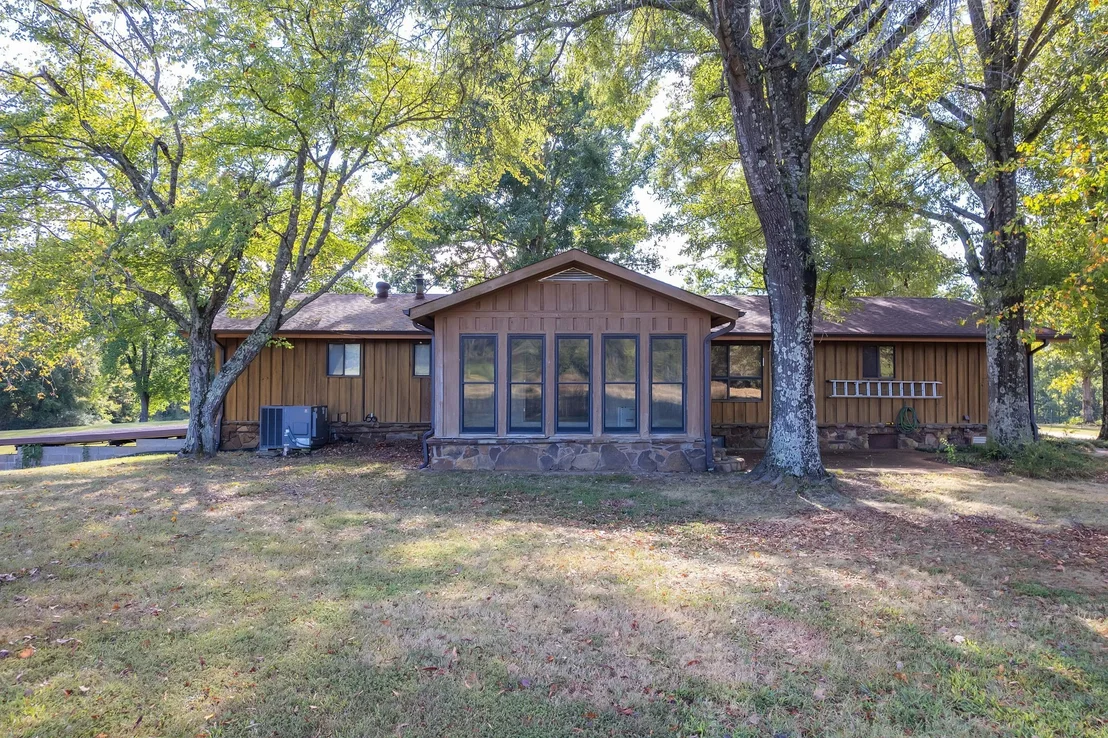 Photo of 2636 Roach Rd