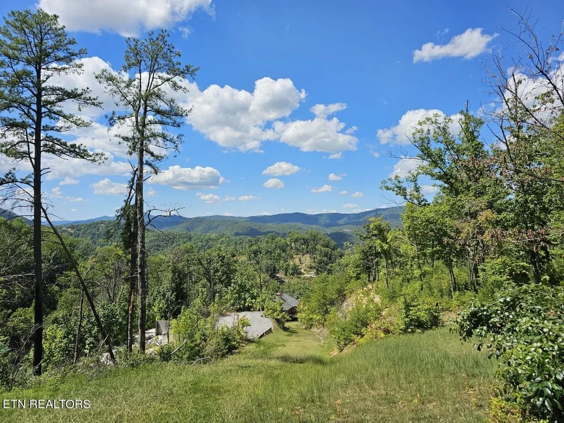 Photo of 2211 Ridgeland Circle