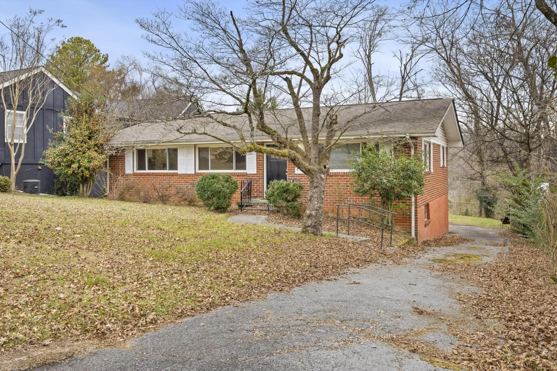 Photo of 1227 Duane Road