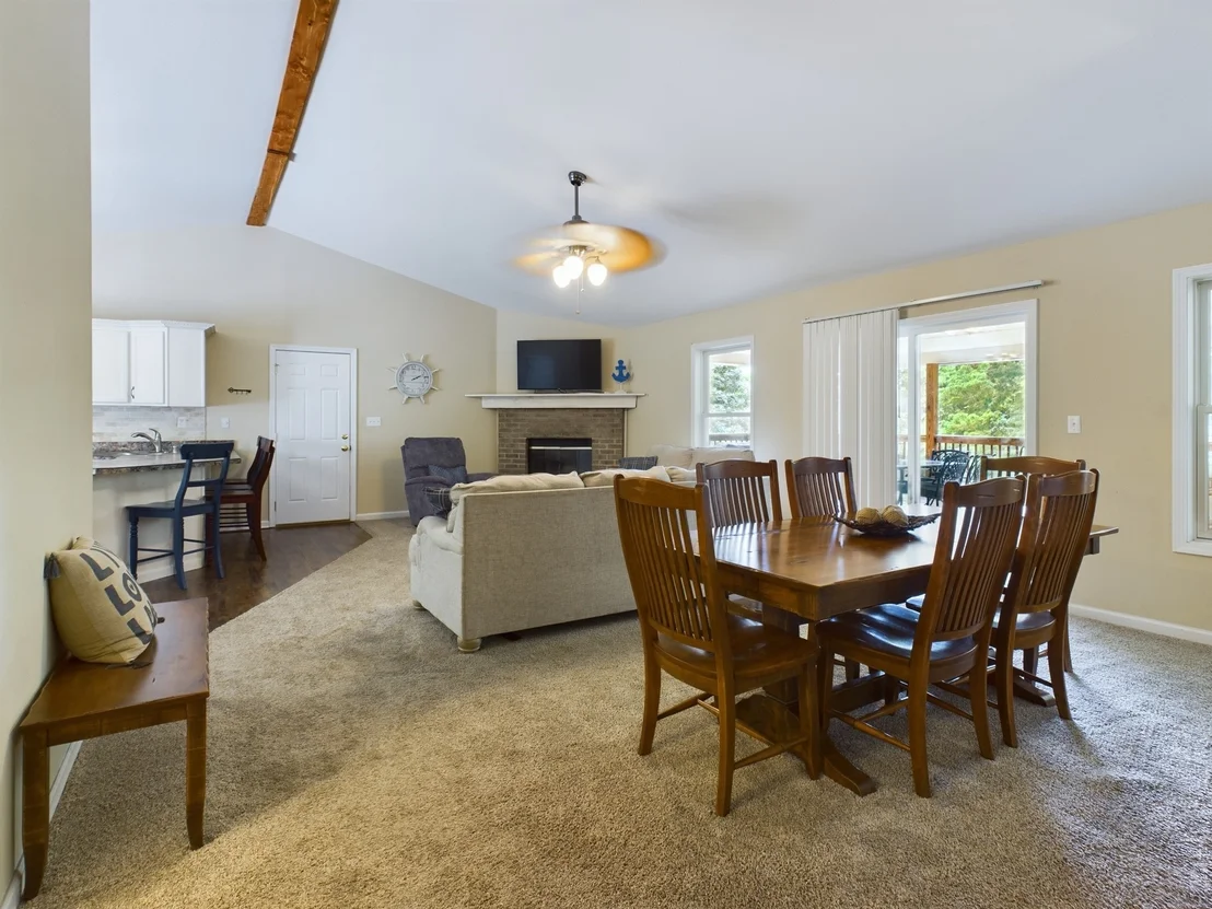 Photo of 73 Mingo Dr