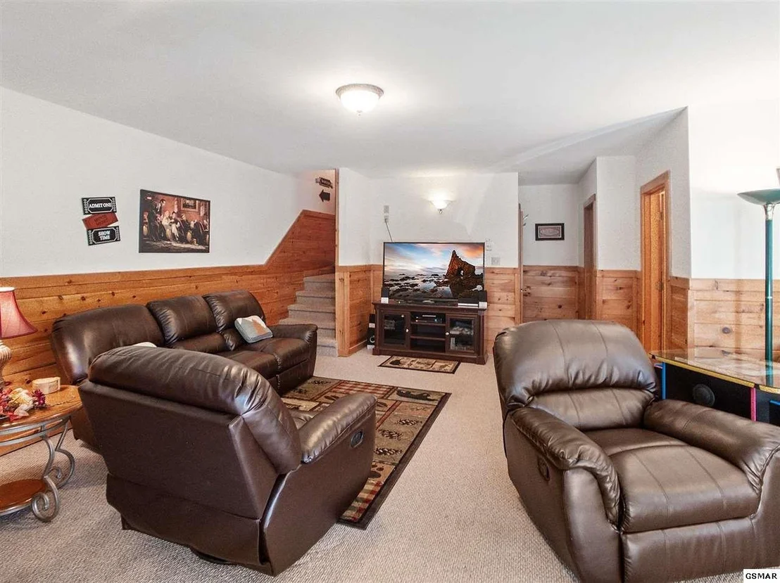 Photo of 2607 Tree Top Way