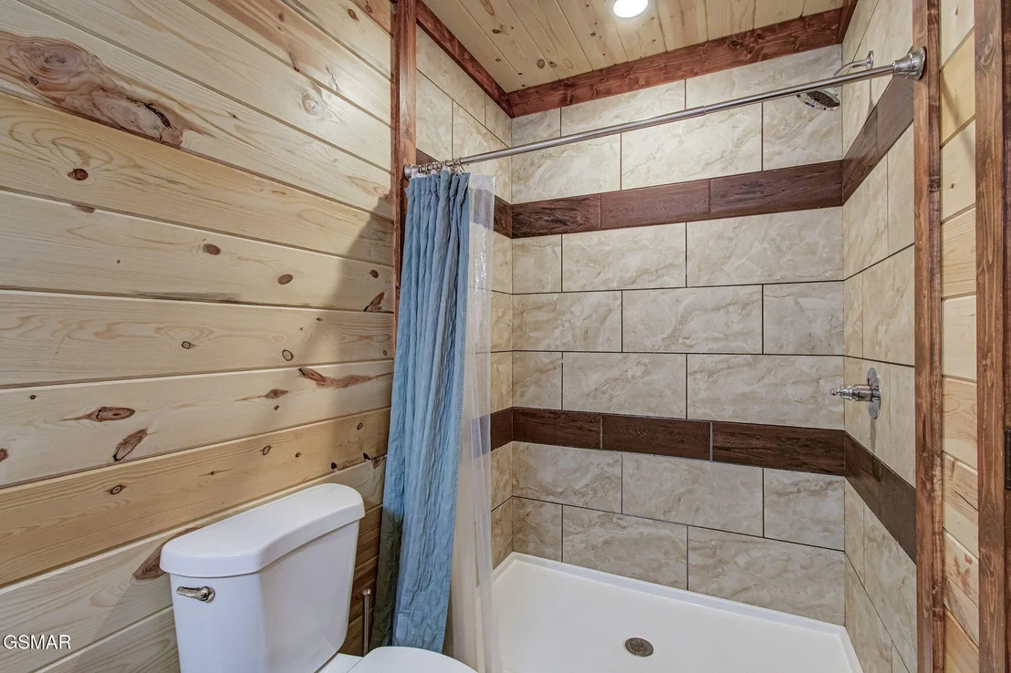 Photo of 2215 Jericho Way