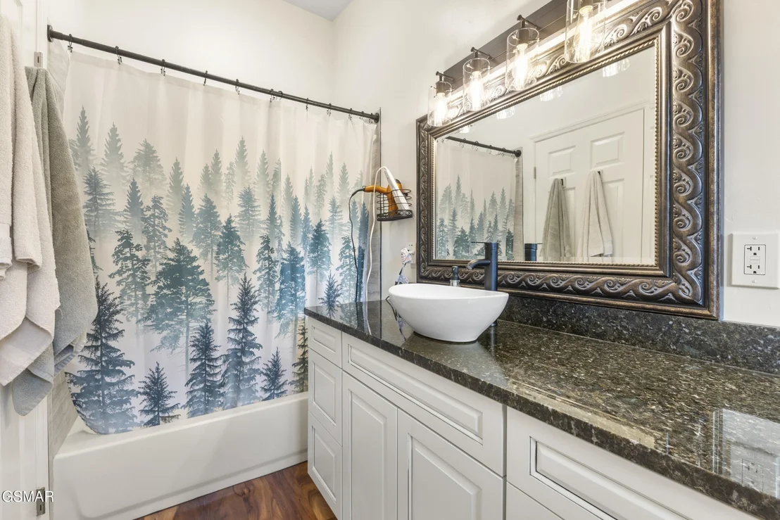 Photo of 1068 Mimosa Drive
