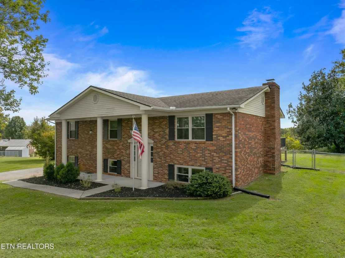 Photo of 6864 Westgate Circle
