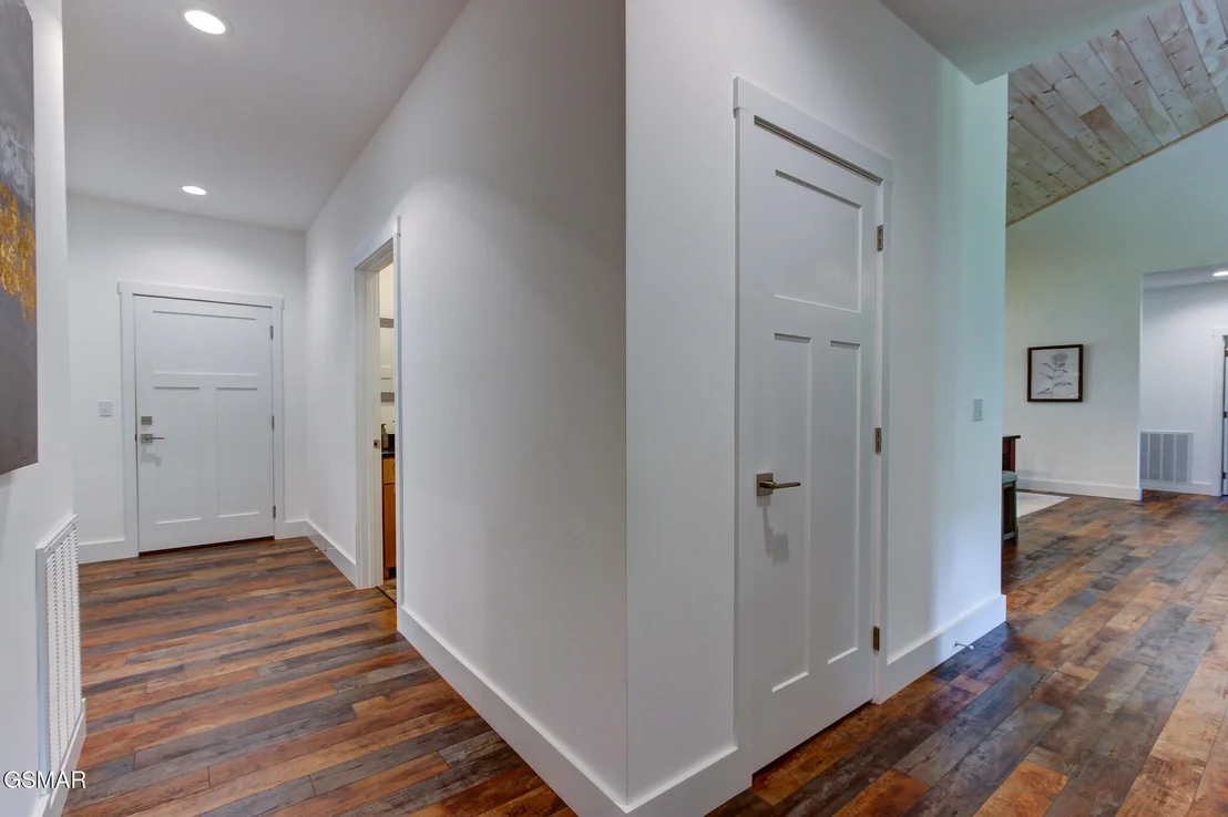 Photo of 3882 Thomas Cross Road