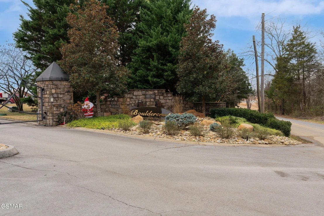 Photo of 701 Waters Edge