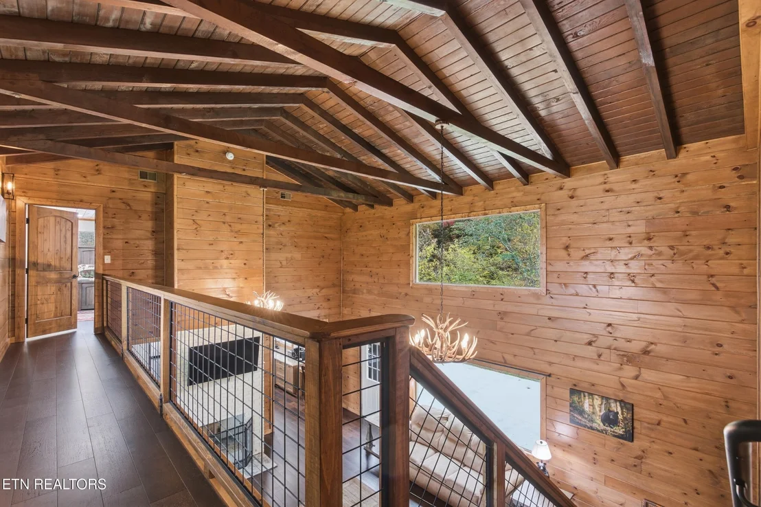 Photo of 2690 High Valley Drive
