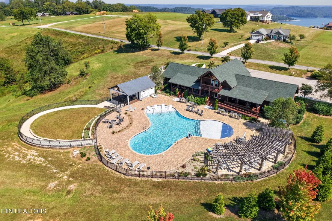 Photo of 121 Bluegill Rd