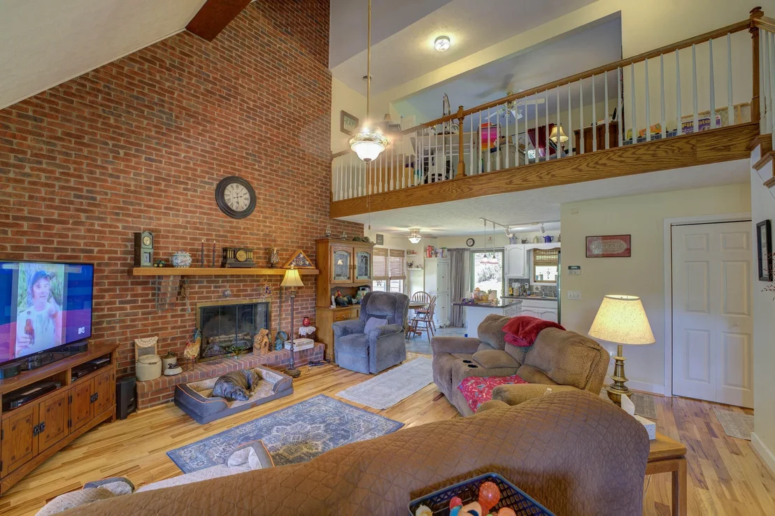 Photo of 286 Oss Williams Road