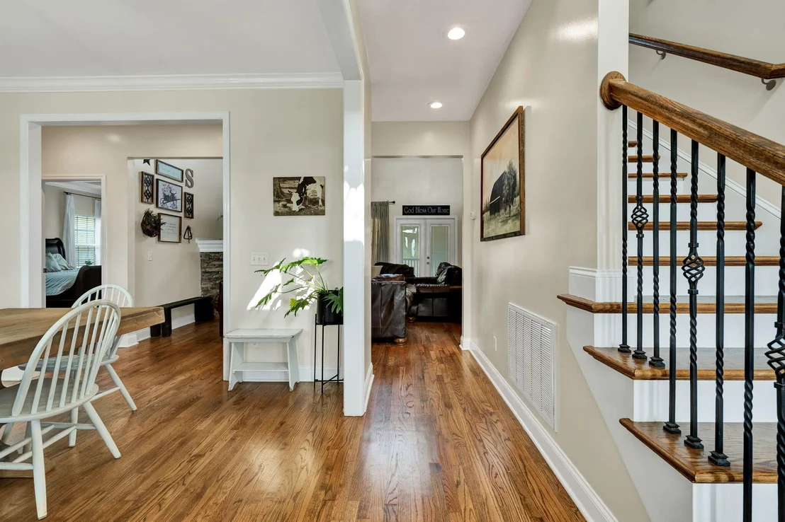 Photo of 6873 Sam Smith Road