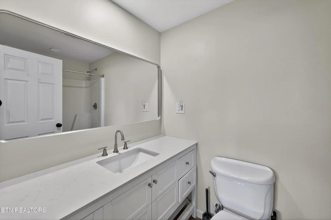Photo of 1205 Hoss Rd