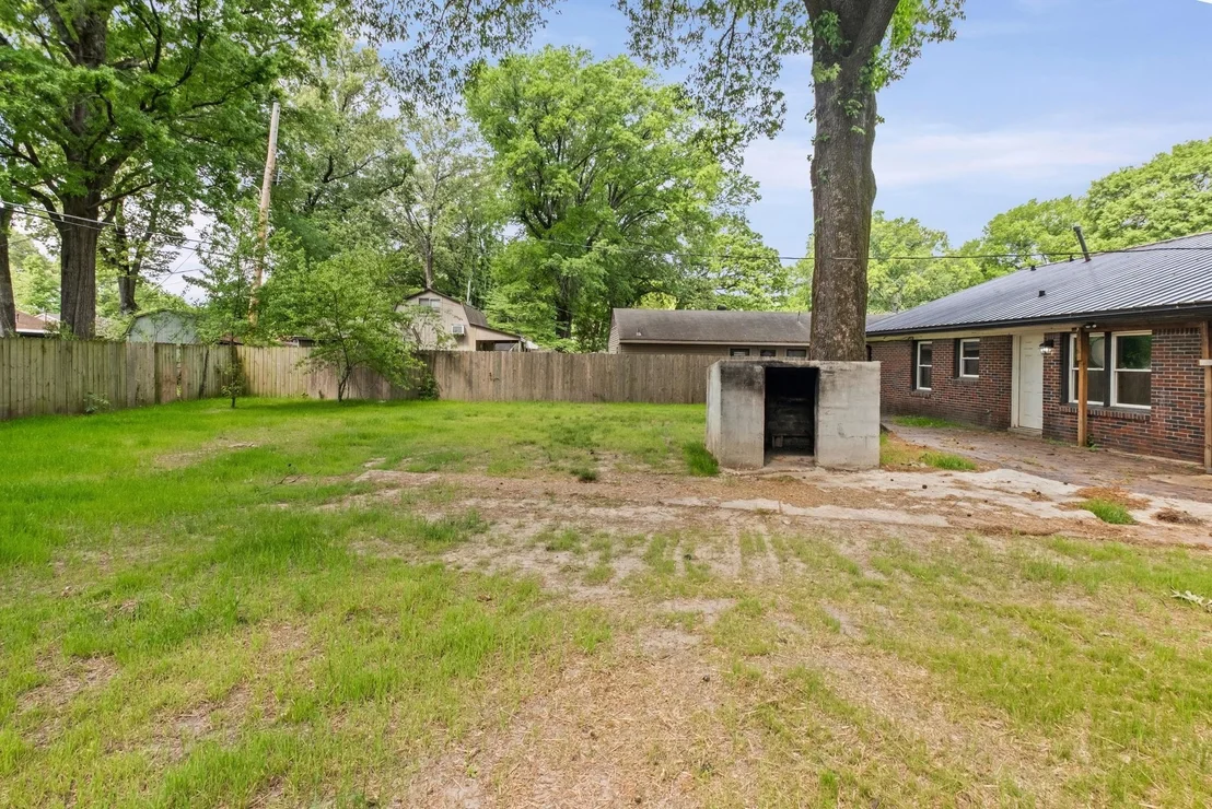 Photo of 4585 HELENE RD