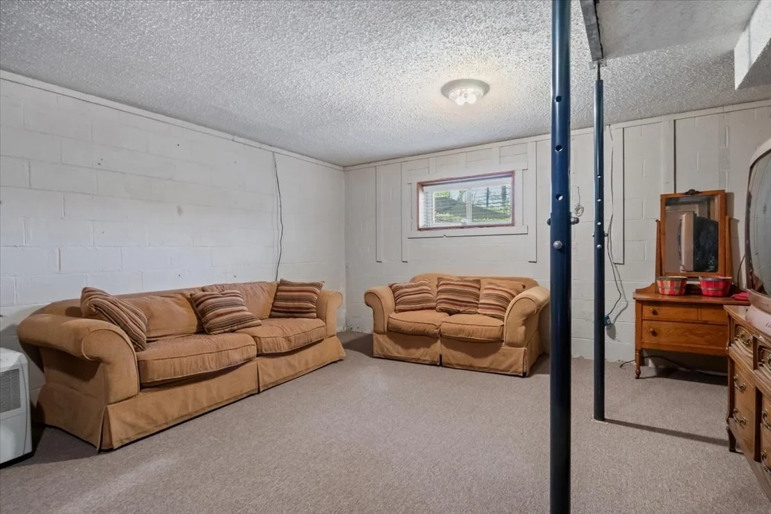 Photo of 48 Hill Rd
