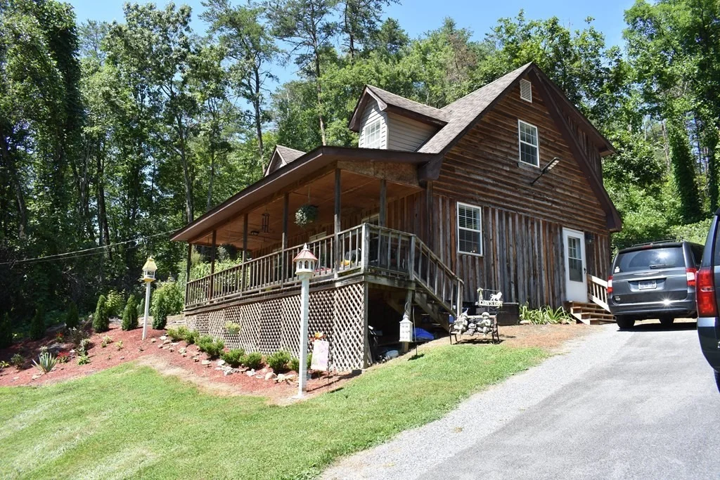 Photo of 2881 Maples Branch Road