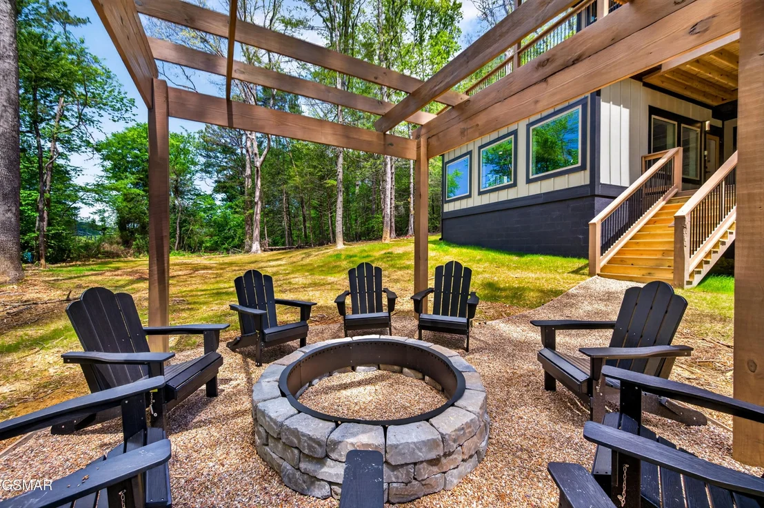 Photo of 3806 Revetta Circle