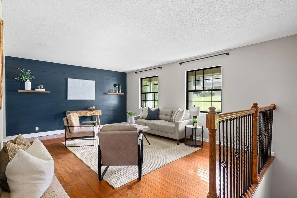 Photo of 8692 Arbutus Drive