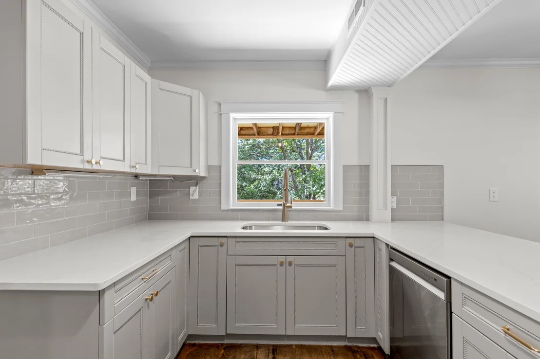 Photo of 7583 Coolidge Lane