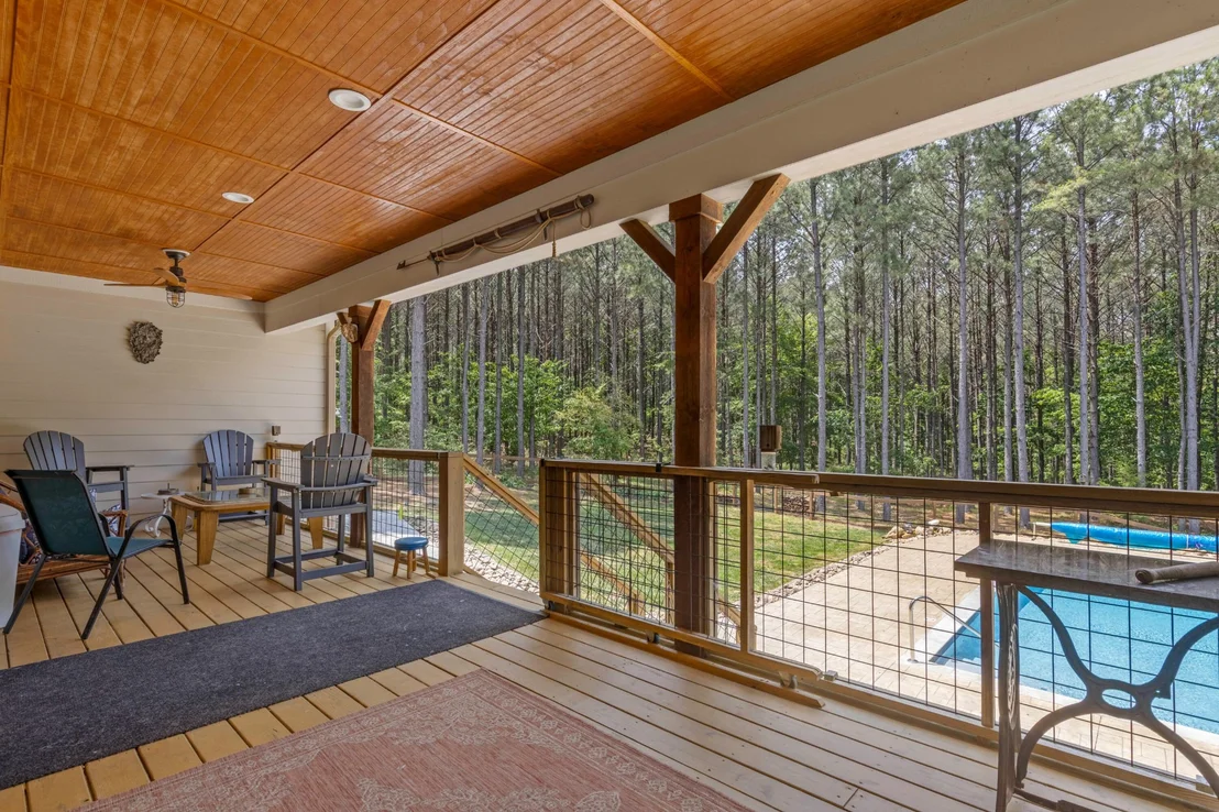 Photo of 2485 River Bluffs Drive